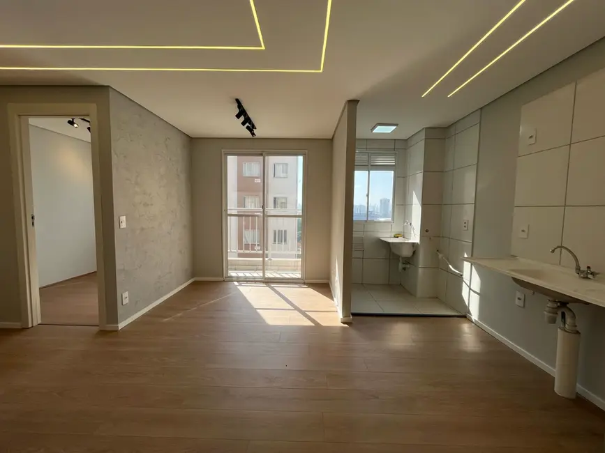 Foto 1 de Apartamento com 2 quartos à venda, 36m2 em Canindé, São Paulo - SP
