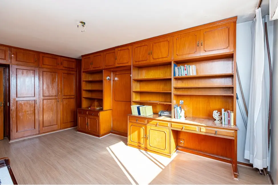 Apartamento com 3 quartos à venda, 254m2 em Bom Retiro, São Paulo - SP - imagem 3 Foto 3 de Apartamento com 3 quartos à venda, 254m2 em Bom Retiro, São Paulo - SP