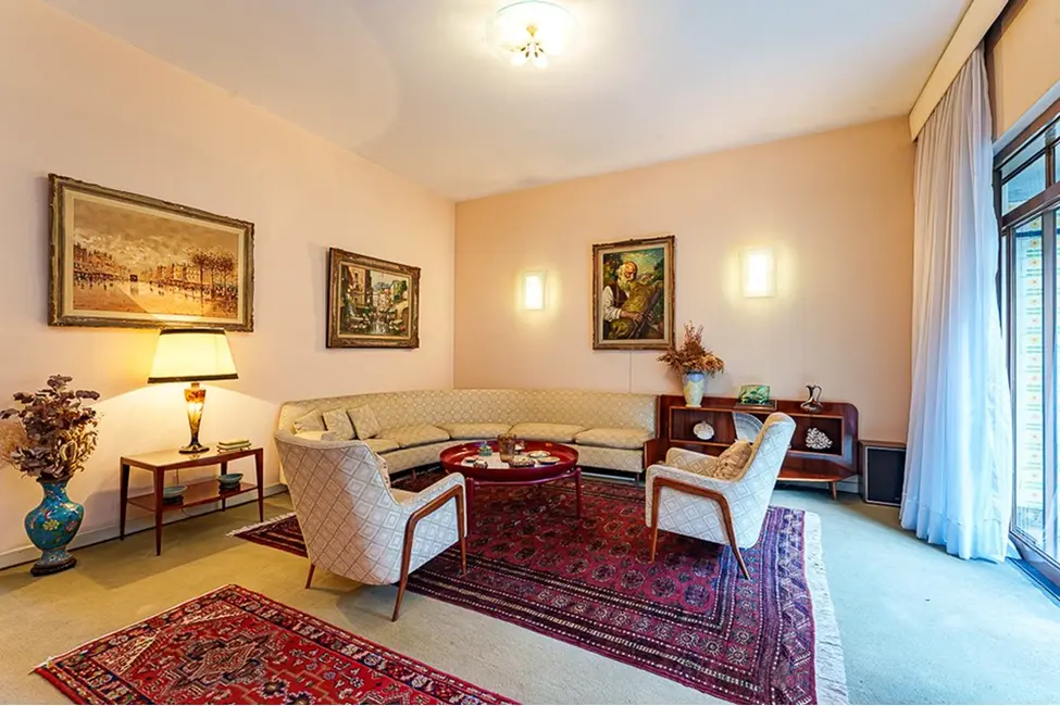 Foto 4 de Casa com 3 quartos à venda, 320m2 em Pacaembu, São Paulo - SP