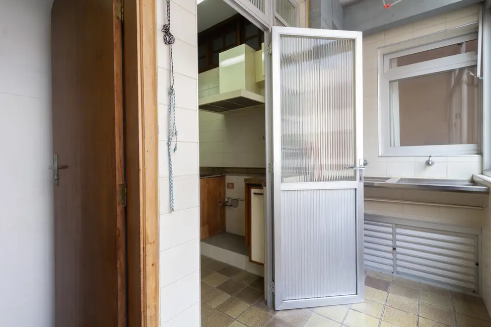 Foto 8 de Apartamento com 3 quartos à venda, 169m2 em Água Branca, São Paulo - SP