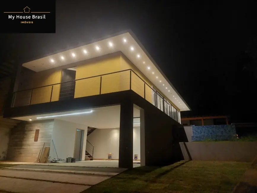 Casa com 3 quartos à venda, 352m2 em Santa Isabel - SP - imagem 3 Foto 3 de Casa com 3 quartos à venda, 352m2 em Santa Isabel - SP