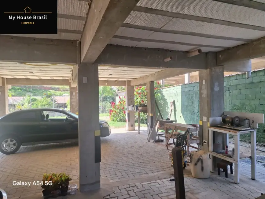 Casa com 3 quartos à venda, 242m2 em Chácaras Reunidas Igarapés, Jacarei - SP - imagem 5 Foto 5 de Casa com 3 quartos à venda, 242m2 em Chácaras Reunidas Igarapés, Jacarei - SP