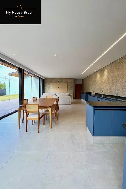 Foto 5 de Casa com 3 quartos à venda, 195m2 em Braganca Paulista - SP