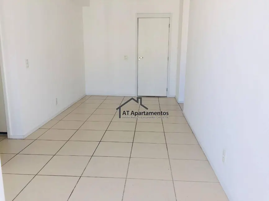 Apartamento com 2 quartos à venda, 60m2 em São Cristóvão, Rio De Janeiro - RJ - imagem 4 Foto 4 de Apartamento com 2 quartos à venda, 60m2 em São Cristóvão, Rio De Janeiro - RJ