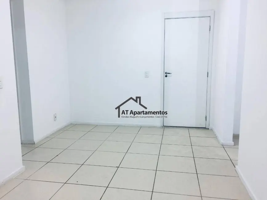 Apartamento com 2 quartos à venda, 55m2 em São Cristóvão, Rio De Janeiro - RJ - imagem 2 Foto 2 de Apartamento com 2 quartos à venda, 55m2 em São Cristóvão, Rio De Janeiro - RJ