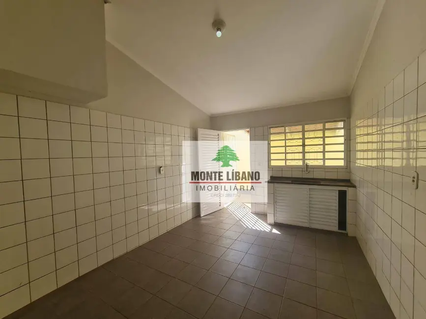 Foto 7 de Casa com 2 quartos para alugar, 153m2 em Centro, Sao Joaquim Da Barra - SP