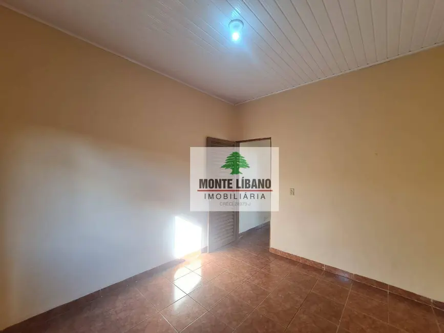 Foto 3 de Casa com 2 quartos para alugar, 255m2 em Sao Joaquim Da Barra - SP
