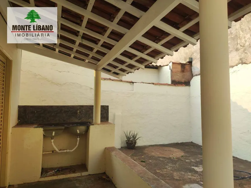 Foto 8 de Casa com 2 quartos para alugar, 138m2 em Sao Joaquim Da Barra - SP