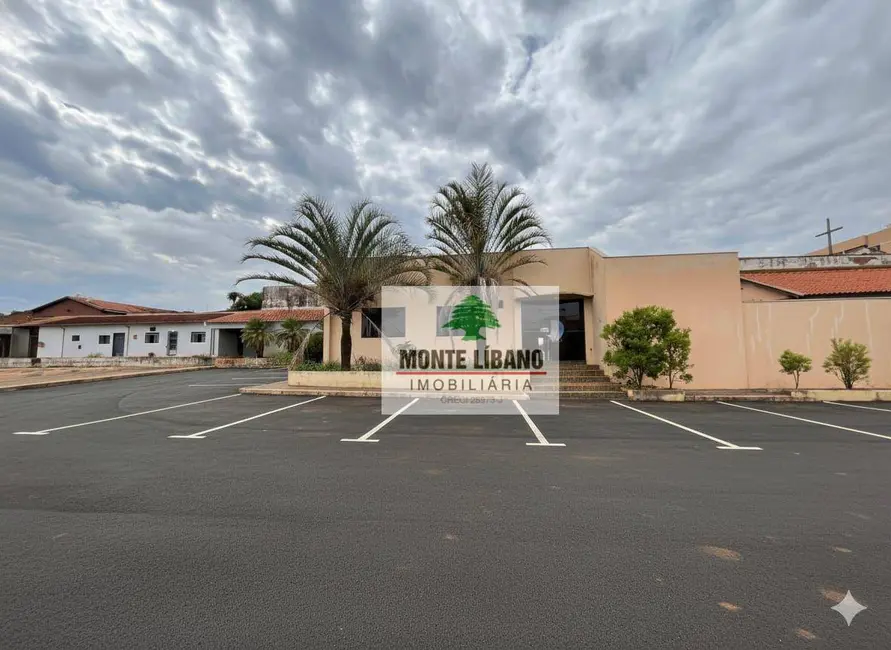 Foto 2 de Sala Comercial para alugar, 100m2 em Sao Joaquim Da Barra - SP