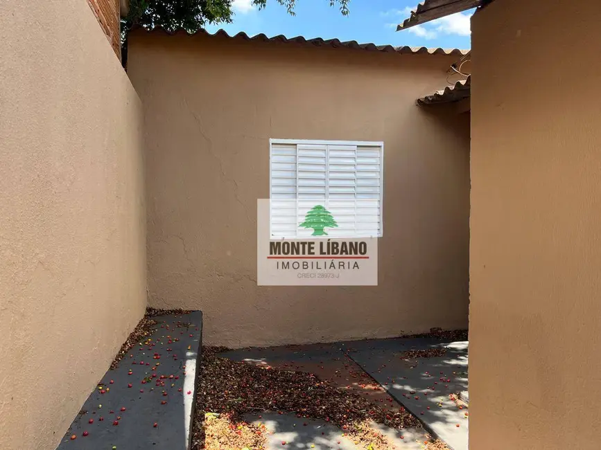 Foto 3 de Casa com 2 quartos para alugar em Sao Joaquim Da Barra - SP