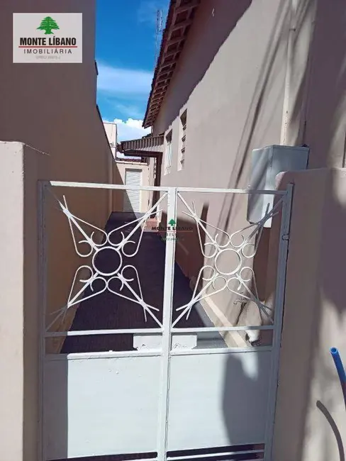 Foto 6 de Casa com 3 quartos para alugar, 150m2 em Centro, Sao Joaquim Da Barra - SP