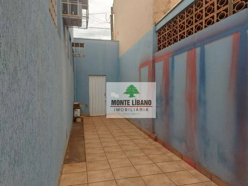 Loja para alugar, 330m2 em Centro, Sao Joaquim Da Barra - SP - imagem 9 Foto 9 de Loja para alugar, 330m2 em Centro, Sao Joaquim Da Barra - SP