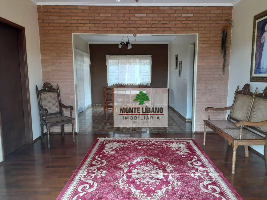 Foto 9 de Casa com 3 quartos para alugar, 487m2 em Sao Joaquim Da Barra - SP