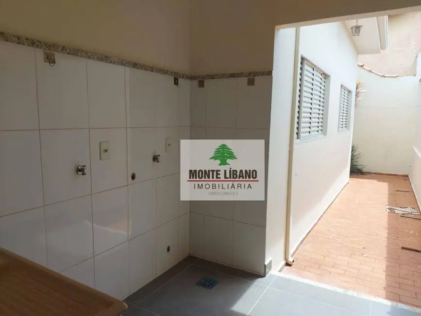 Foto 8 de Casa com 3 quartos para alugar em Sao Joaquim Da Barra - SP