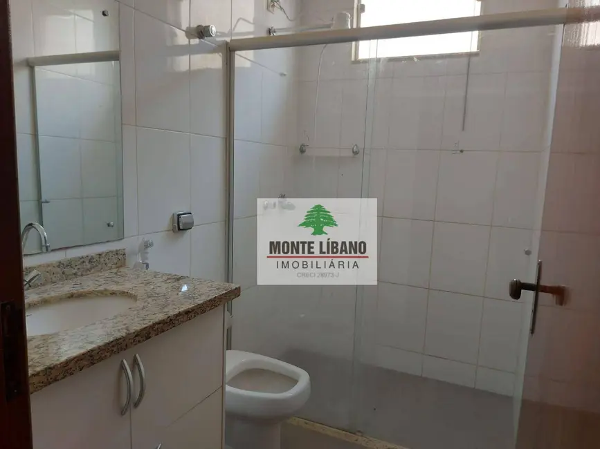 Foto 3 de Casa com 3 quartos para alugar em Sao Joaquim Da Barra - SP