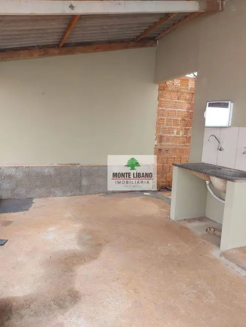 Foto 9 de Casa com 2 quartos para alugar, 200m2 em Sao Joaquim Da Barra - SP