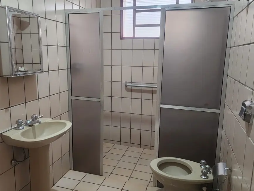 Foto 7 de Casa com 2 quartos para alugar, 427m2 em Centro, Sao Joaquim Da Barra - SP