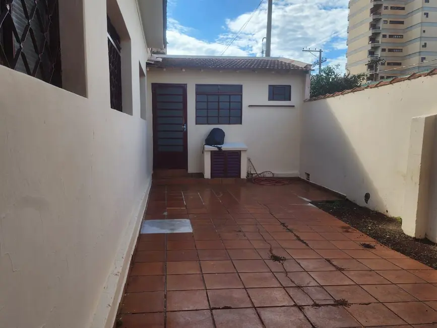 Foto 8 de Casa com 2 quartos para alugar, 427m2 em Centro, Sao Joaquim Da Barra - SP