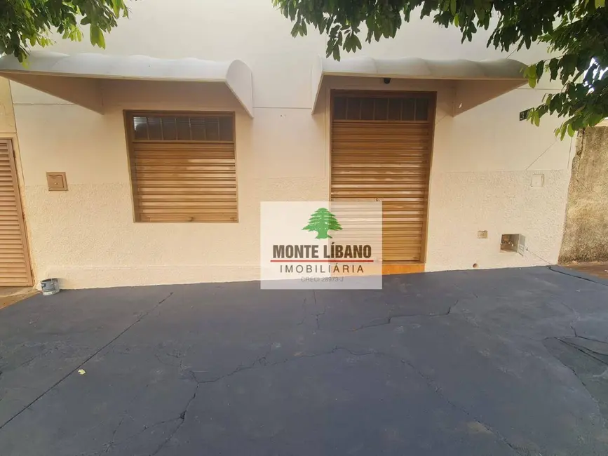 Foto 1 de Loja para alugar, 226m2 em Sao Joaquim Da Barra - SP