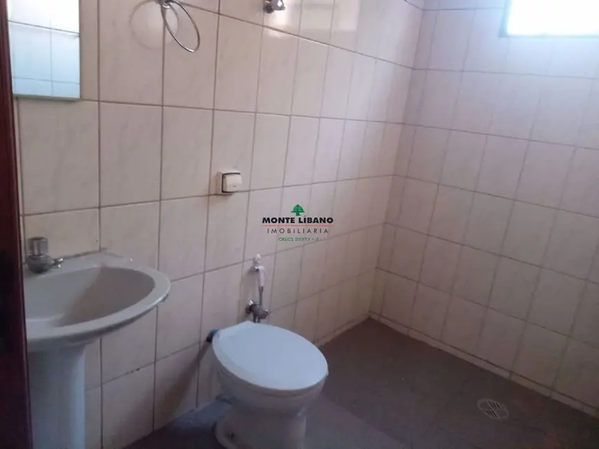 Foto 9 de Casa com 2 quartos para alugar, 250m2 em Sao Joaquim Da Barra - SP