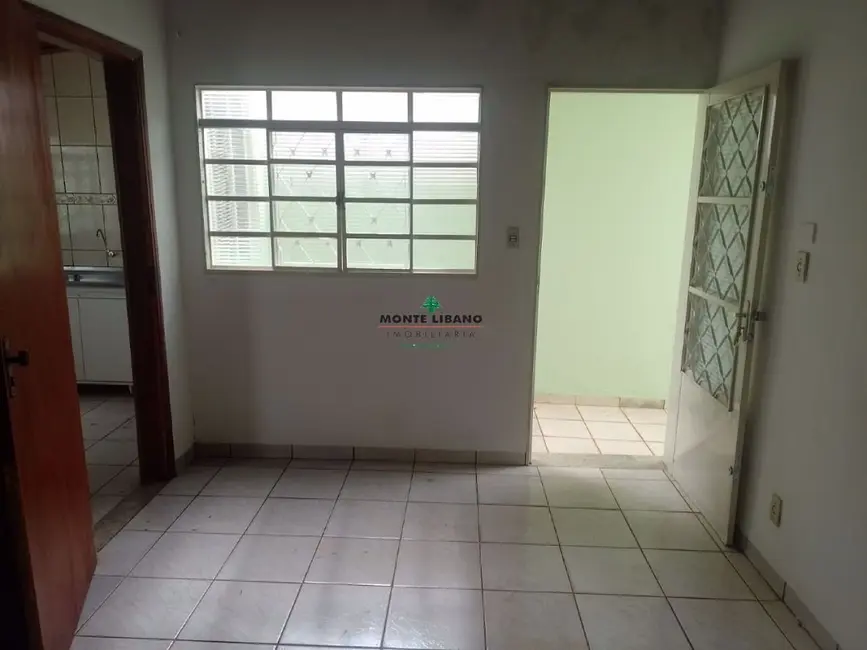Foto 2 de Casa com 2 quartos para alugar em Centro, Sao Joaquim Da Barra - SP