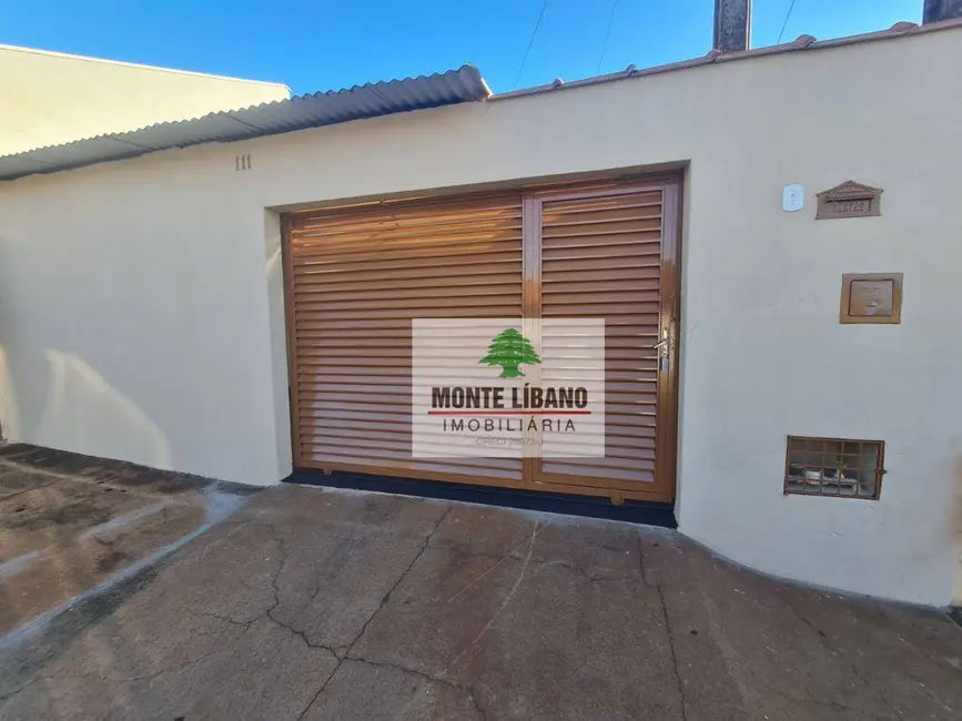 Casa com 2 quartos para alugar, 250m2 em Sao Joaquim Da Barra - SP - imagem 1 Foto 1 de Casa com 2 quartos para alugar, 250m2 em Sao Joaquim Da Barra - SP