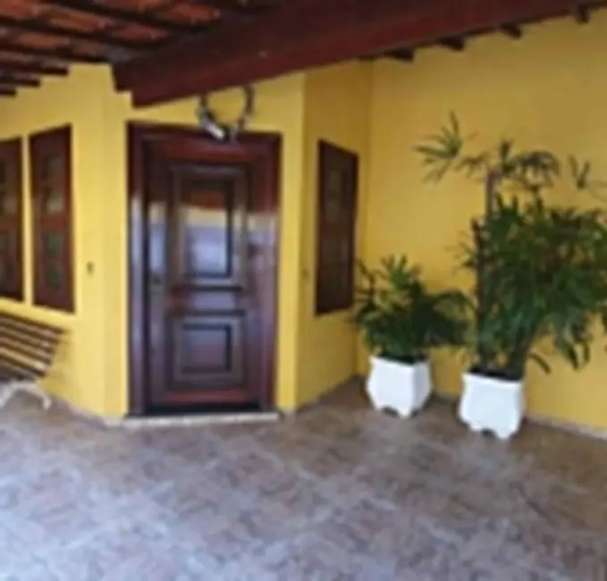 Foto 2 de Casa com 2 quartos à venda, 360m2 em Martim de Sá, Caraguatatuba - SP