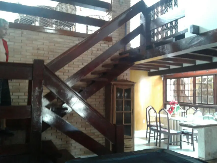 Foto 7 de Sobrado com 4 quartos à venda, 420m2 em Martim de Sá, Caraguatatuba - SP