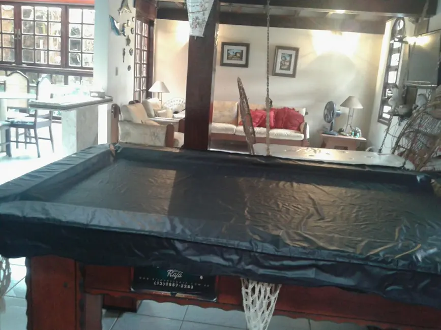 Foto 5 de Sobrado com 4 quartos à venda, 420m2 em Martim de Sá, Caraguatatuba - SP