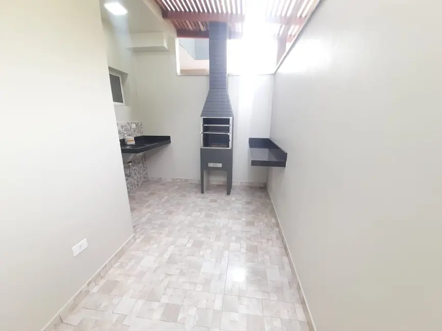 Foto 7 de Casa com 2 quartos para alugar, 62m2 em Rio do Ouro, Caraguatatuba - SP