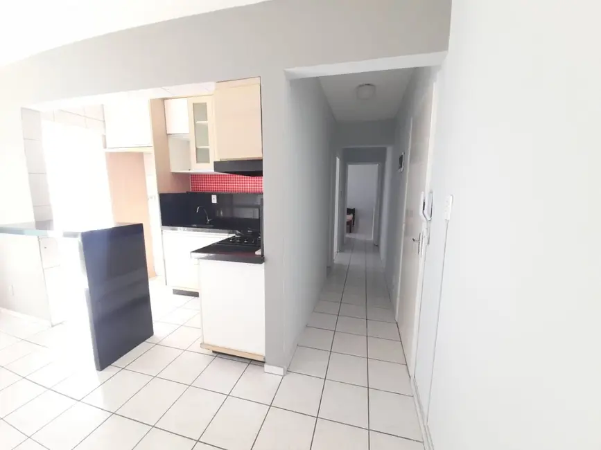 Foto 4 de Apartamento com 2 quartos para alugar, 78m2 em Sumaré, Caraguatatuba - SP