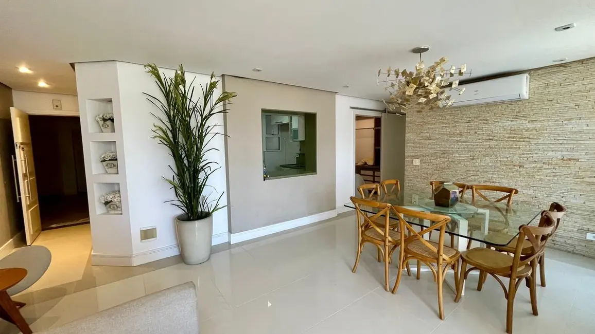 Foto 6 de Apartamento com 3 quartos para alugar, 117m2 em Indaiá, Caraguatatuba - SP