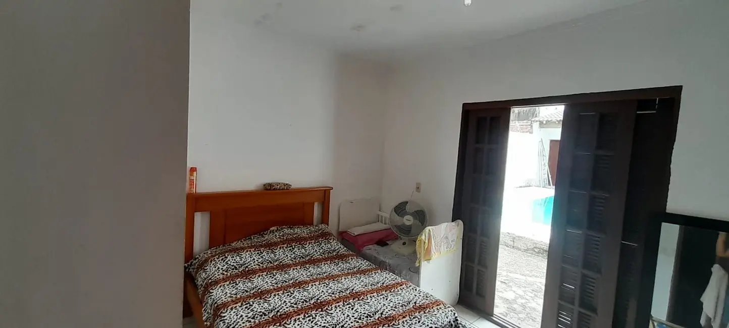 Casa com 2 quartos à venda, 110m2 em Martim de Sá, Caraguatatuba - SP - imagem 8 Foto 8 de Casa com 2 quartos à venda, 110m2 em Martim de Sá, Caraguatatuba - SP