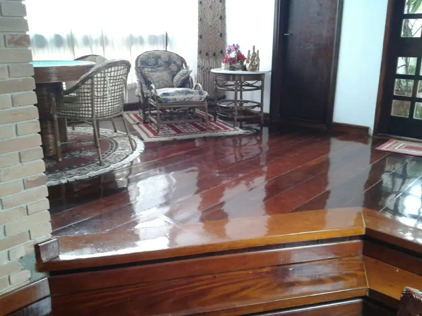 Foto 8 de Sobrado com 4 quartos à venda, 420m2 em Martim de Sá, Caraguatatuba - SP