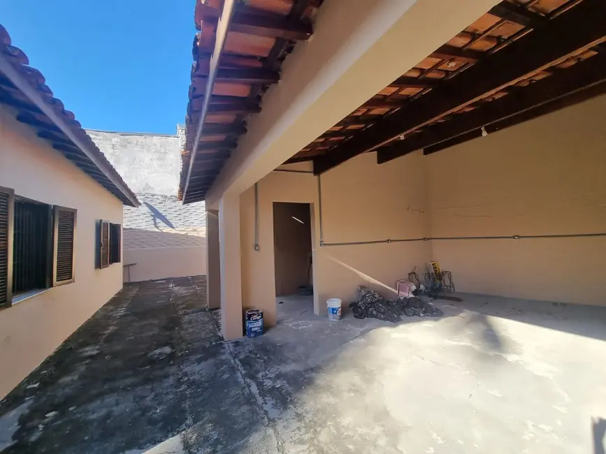 Casa com 3 quartos à venda, 500m2 em Prainha, Caraguatatuba - SP - imagem 6 Foto 6 de Casa com 3 quartos à venda, 500m2 em Prainha, Caraguatatuba - SP