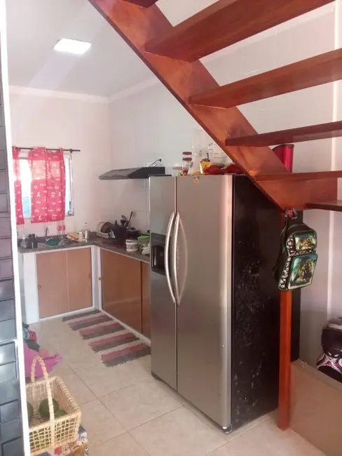 Foto 2 de Sobrado com 2 quartos à venda, 300m2 em Pontal de Santa Marina, Caraguatatuba - SP