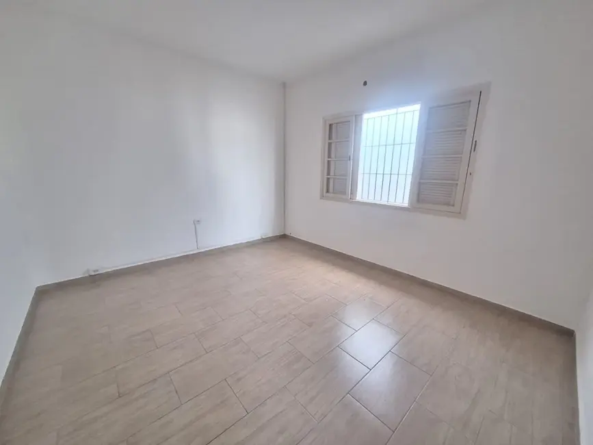 Foto 3 de Casa com 3 quartos para alugar, 234m2 em Indaiá, Caraguatatuba - SP