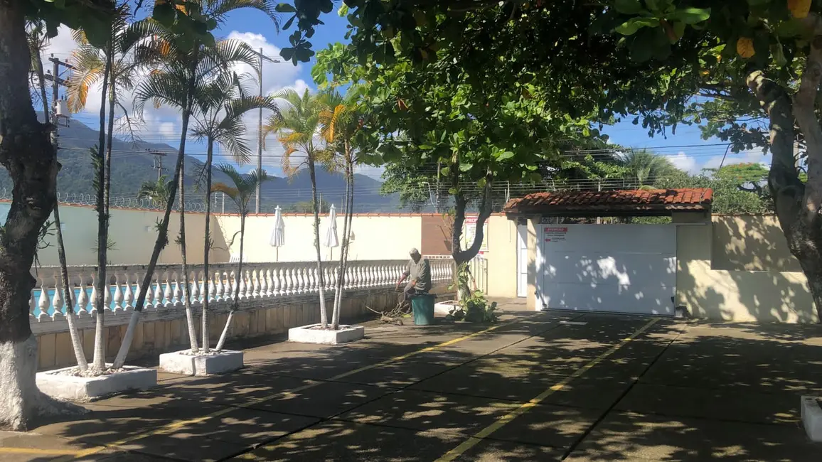 Foto 2 de Kitnet com 1 quarto para alugar, 100m2 em Caraguatatuba - SP
