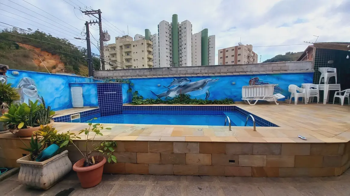 Foto 2 de Casa com 4 quartos à venda, 414m2 em Prainha, Caraguatatuba - SP