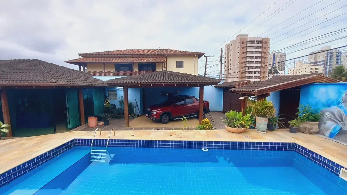 Foto 5 de Casa com 4 quartos à venda, 414m2 em Prainha, Caraguatatuba - SP