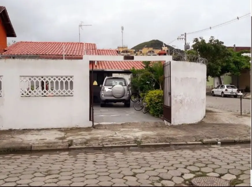 Foto 1 de Casa com 2 quartos à venda, 270m2 em Martim de Sá, Caraguatatuba - SP