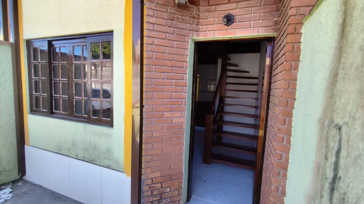 Foto 9 de Casa com 2 quartos à venda, 90m2 em Martim de Sá, Caraguatatuba - SP