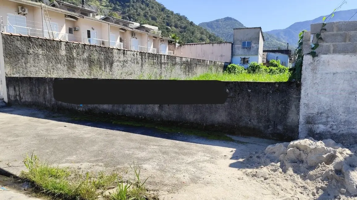 Foto 2 de Terreno / Lote à venda, 300m2 em Cidade Jardim, Caraguatatuba - SP