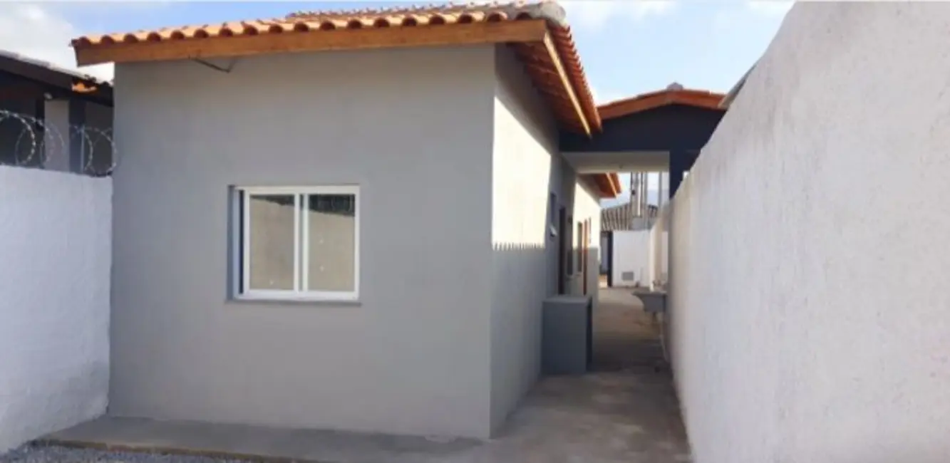 Foto 6 de Casa com 2 quartos à venda, 150m2 em Balneário dos Golfinhos, Caraguatatuba - SP