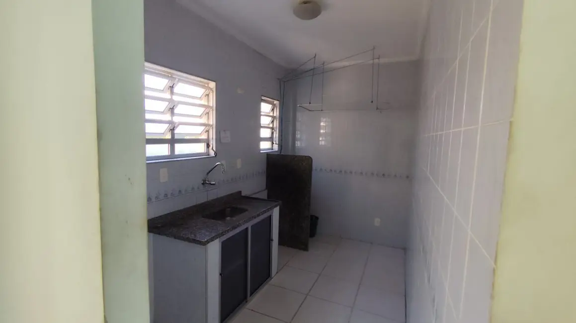 Foto 5 de Apartamento com 2 quartos à venda, 48m2 em Martim de Sá, Caraguatatuba - SP