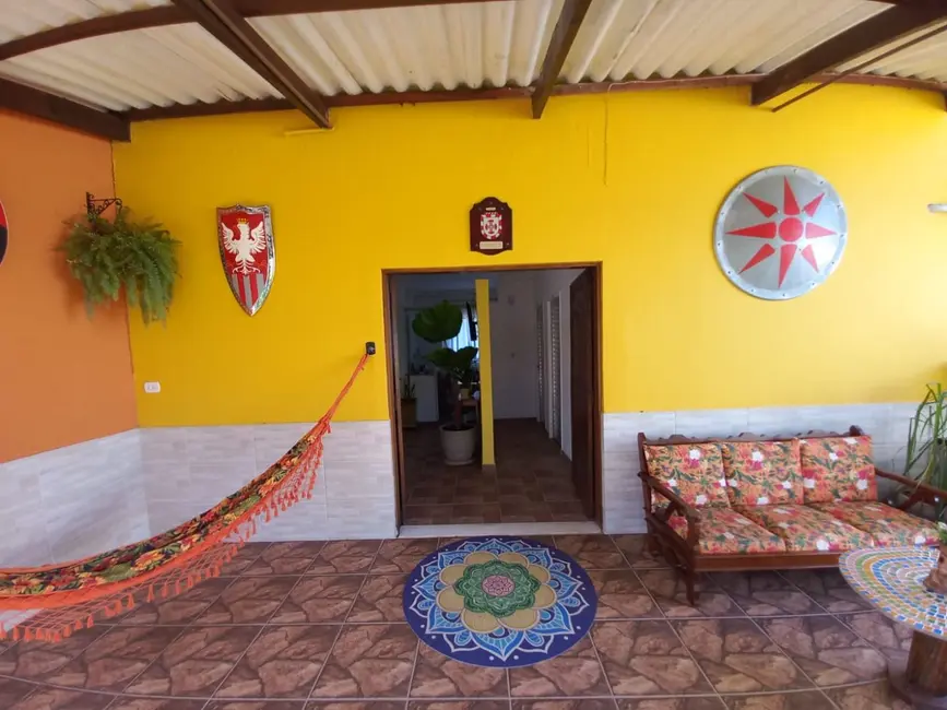 Pousada com 7 quartos à venda, 600m2 em Massaguaçu, Caraguatatuba - SP - imagem 5 Foto 5 de Pousada com 7 quartos à venda, 600m2 em Massaguaçu, Caraguatatuba - SP