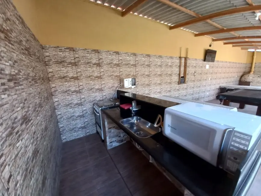 Pousada com 7 quartos à venda, 600m2 em Massaguaçu, Caraguatatuba - SP - imagem 8 Foto 8 de Pousada com 7 quartos à venda, 600m2 em Massaguaçu, Caraguatatuba - SP