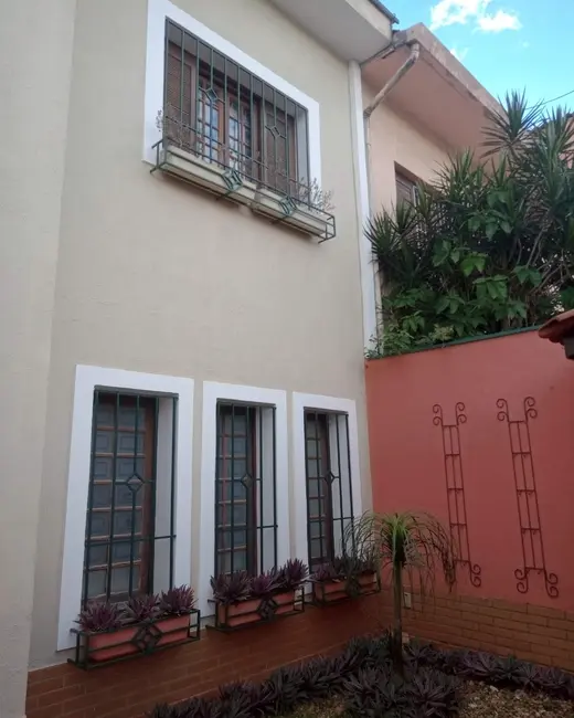 Sobrado com 3 quartos à venda, 153m2 em Vila Deodoro, São Paulo - SP - imagem 4 Foto 4 de Sobrado com 3 quartos à venda, 153m2 em Vila Deodoro, São Paulo - SP