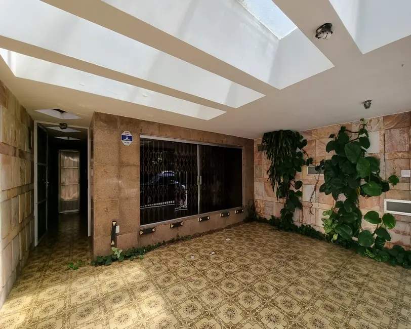 Sobrado com 4 quartos à venda, 340m2 em Cidade Mãe do Céu, São Paulo - SP - imagem 1 Foto 1 de Sobrado com 4 quartos à venda, 340m2 em Cidade Mãe do Céu, São Paulo - SP