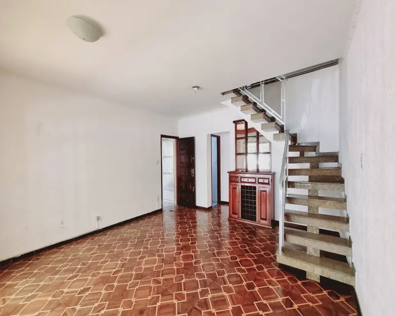 Sobrado com 4 quartos à venda, 340m2 em Cidade Mãe do Céu, São Paulo - SP - imagem 7 Foto 7 de Sobrado com 4 quartos à venda, 340m2 em Cidade Mãe do Céu, São Paulo - SP